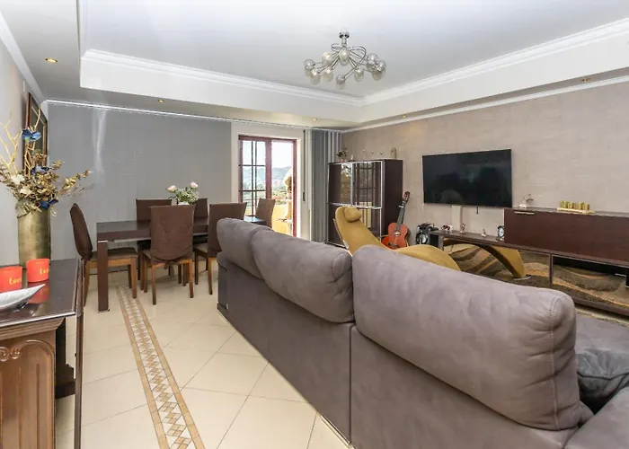 Διαμέρισμα 55 *